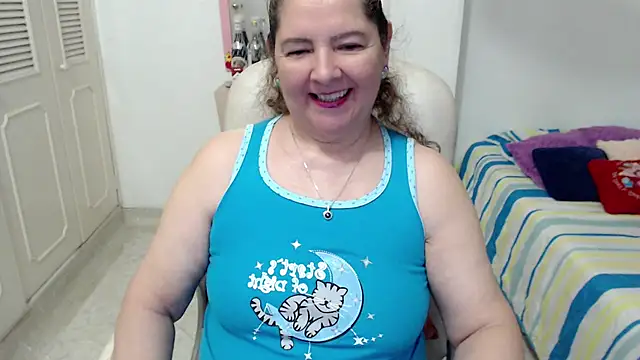leonela_69 live cam on StripChat