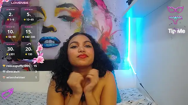 valeria_martinez19 live cam on StripChat