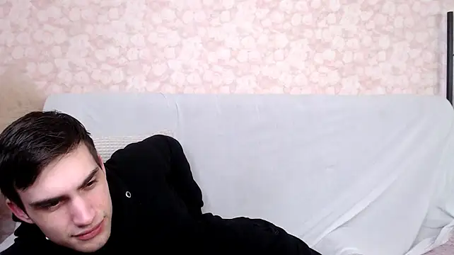 DeanWilde live cam on StripChat