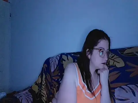 Buttercup_sauce erotic tease show