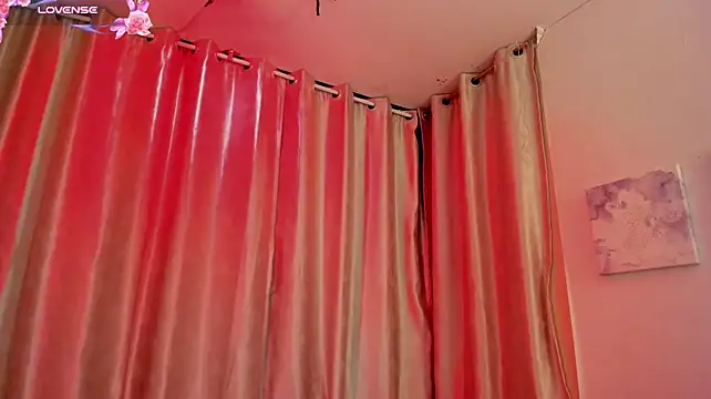 liam_twiink live cam on StripChat
