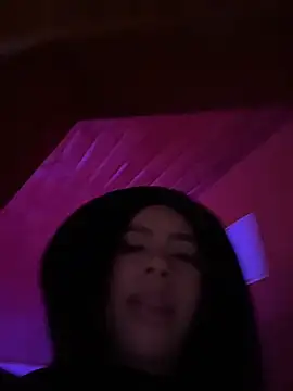 Karina_pink19