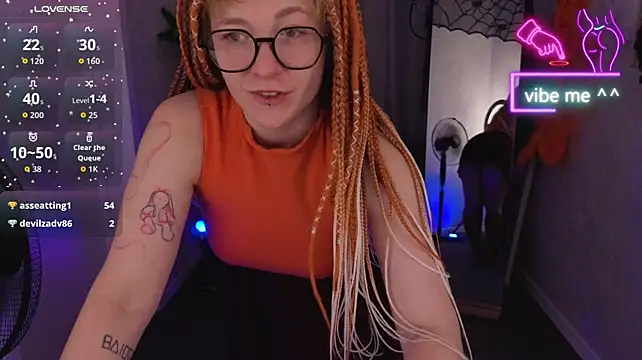 Ricki_Bloom live cam on StripChat