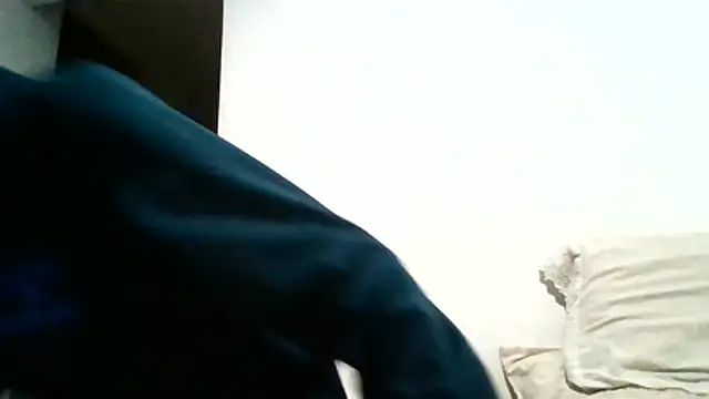 mellow_smoke live cam on StripChat