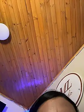 Isabella_boobd live cam on StripChat