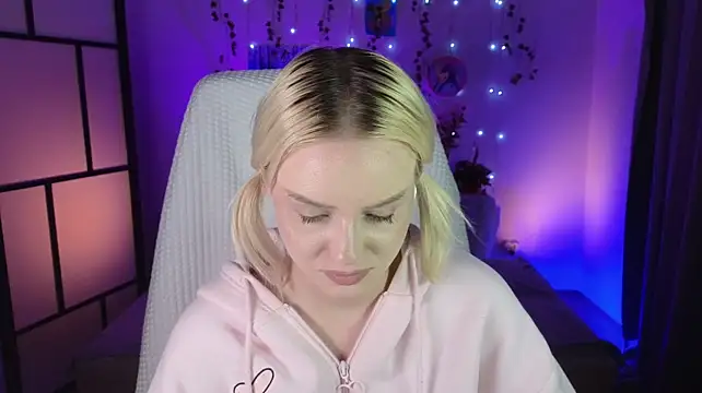 mimi_boobo