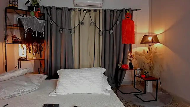 amber_maxwell