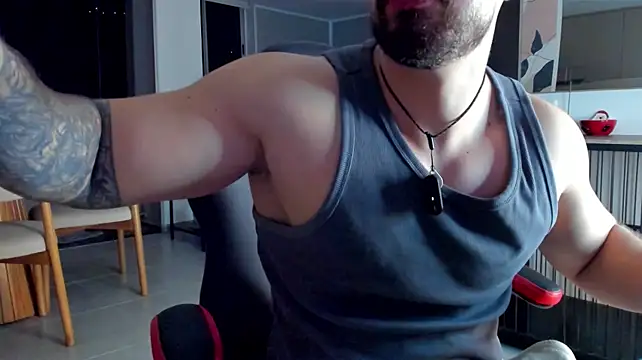 Valenthino_Salvatore live cam on StripChat