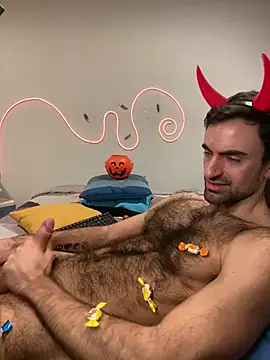 HairyDream live cam on StripChat