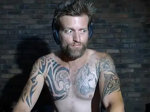 the-billy-blue live cam on StripChat