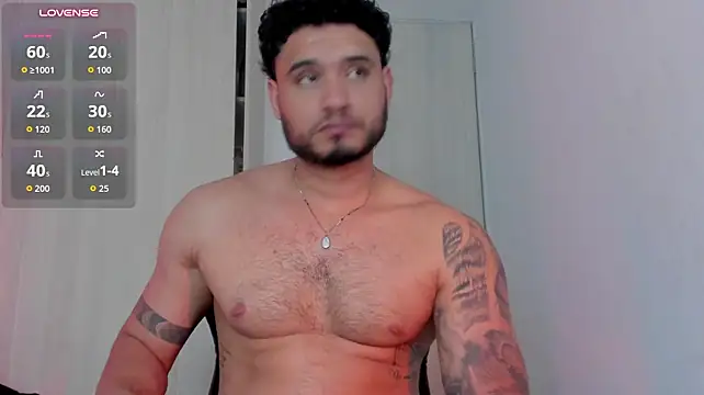 AUSTINN_TORRES on Stripchat