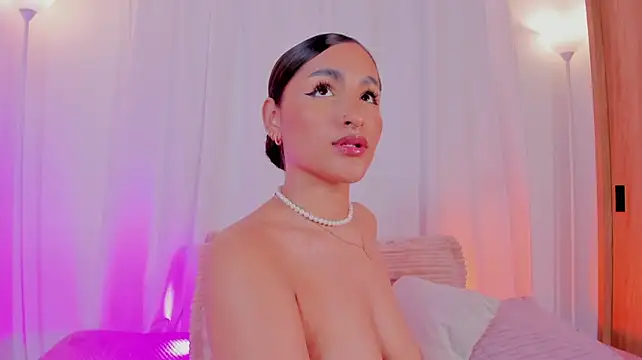 Yoursecrttgirl