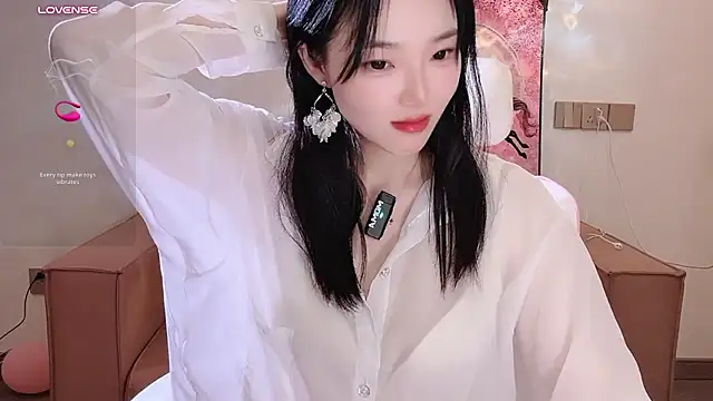 upoo7lt live cam on StripChat