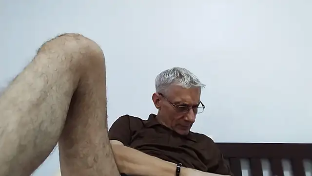 BIGUNCUTHARDCOCK