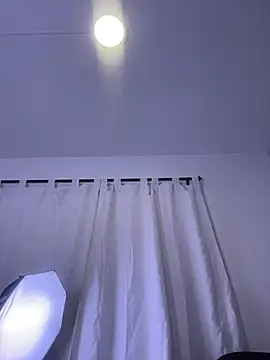 Vivian_Ellery