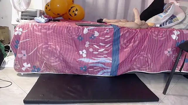 Britanny_W webcam