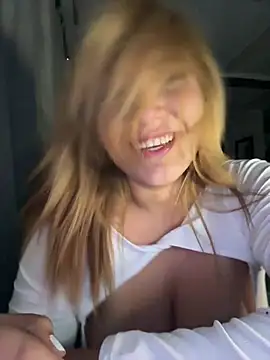 MiaAdams21