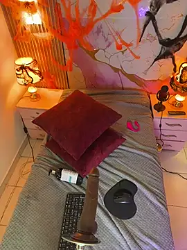 Woo_isDaphne live cam on StripChat