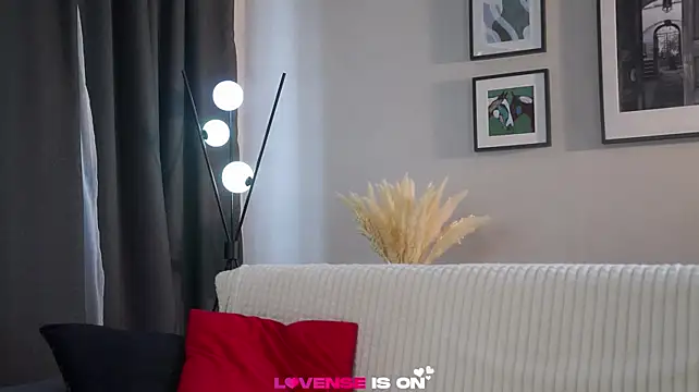 eternalsssugar live cam on StripChat