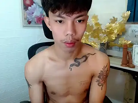 yourbabyjerson143 on Stripchat