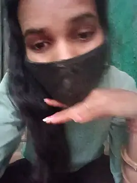 Desi_Couple_P