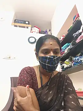 Tamil_Yalini12