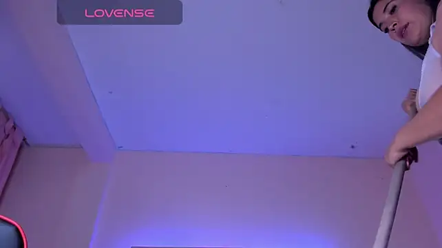Lira1_Moon