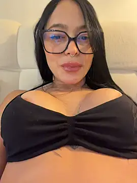 iam_ruby (F young) - SPANK ASS X10 🔥😈 RED RED