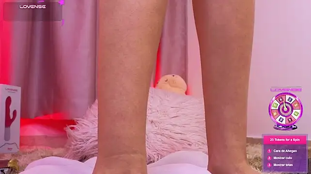Emiily_Scott1 live cam on StripChat