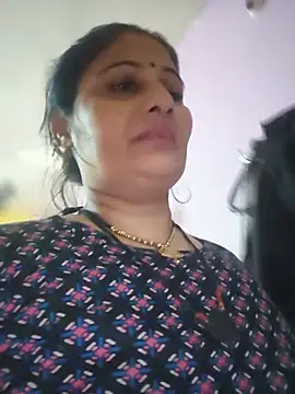 Karishma_bhabi02