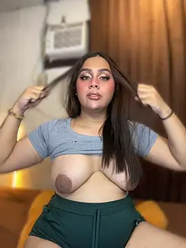 Sweet_Khimmy live cam on StripChat