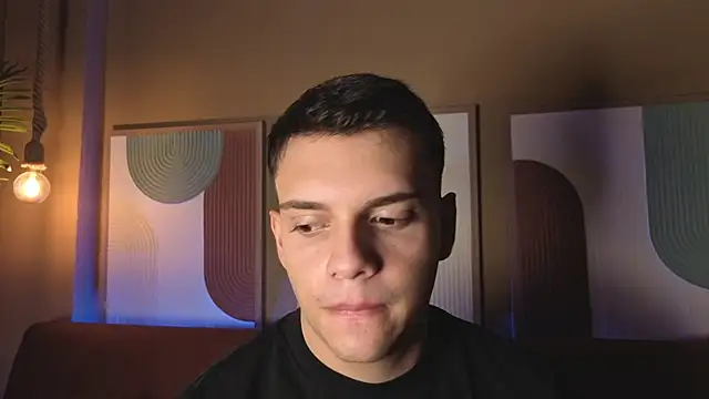 James（james_carter777）