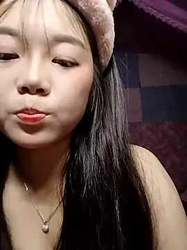 Baa-bee22 live cam on StripChat