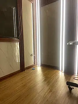 Eva_Feller69