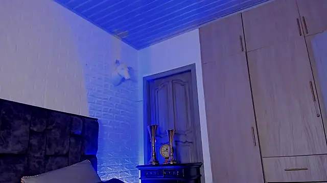 Mia_steele_