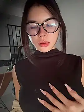 lvy-w (F young) - 上帝视角M腿