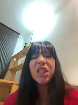 kim_monti webcam