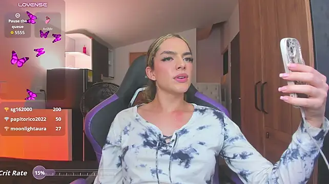mariiahneedles