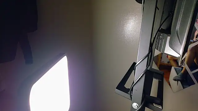 Valentino_knox1