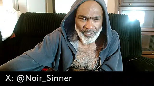 sinnernoir live cam on StripChat