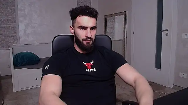 MicahLane live cam on StripChat