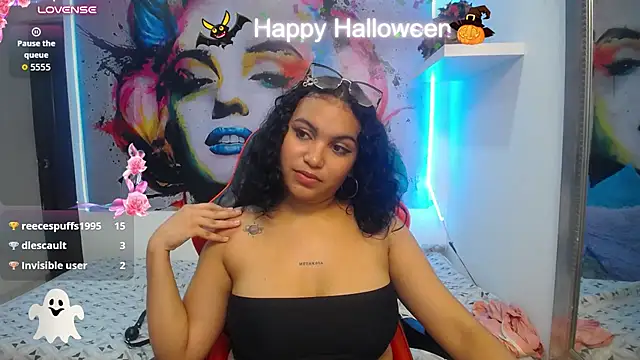 valeria_martinez19 live cam on StripChat