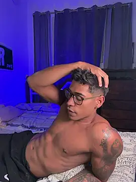 Jackson_stone live cam on StripChat