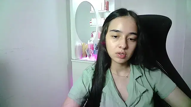 aineangeel live cam on StripChat