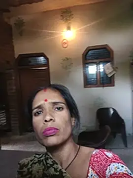 Sarita_bhabi live cam on StripChat