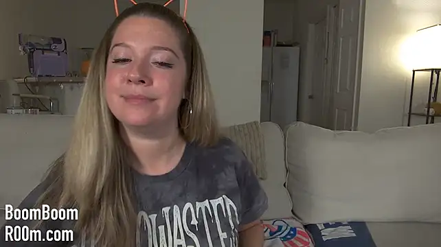 boomboomr00m live cam on StripChat