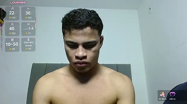 Jose_And_Daniel live cam on StripChat