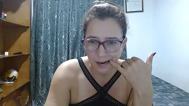 mademonsexy live cam on StripChat