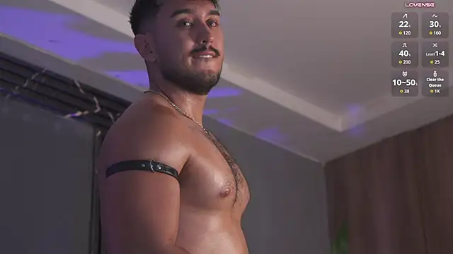 Zionmattis live cam on StripChat