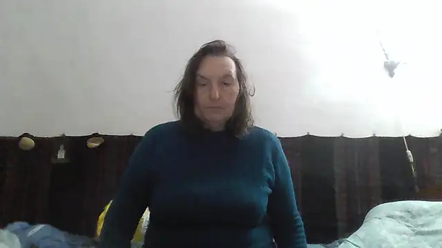 AnnaLive570 live cam on StripChat
